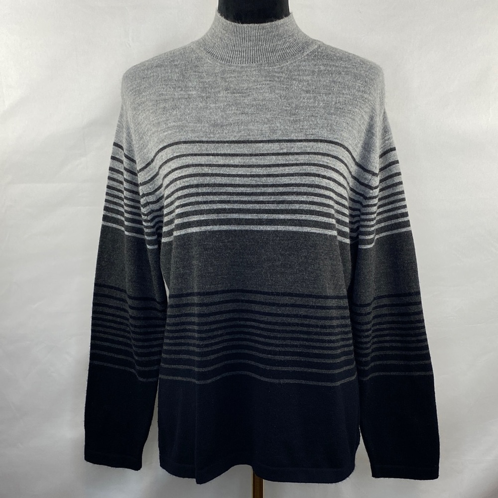 Vintage Carolyn Taylor Black & Grey Striped Mock Neck Soft Cozy Sweater Size L
